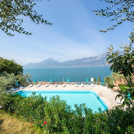 Residence Castelli Brenzone sul Garda Exterior photo