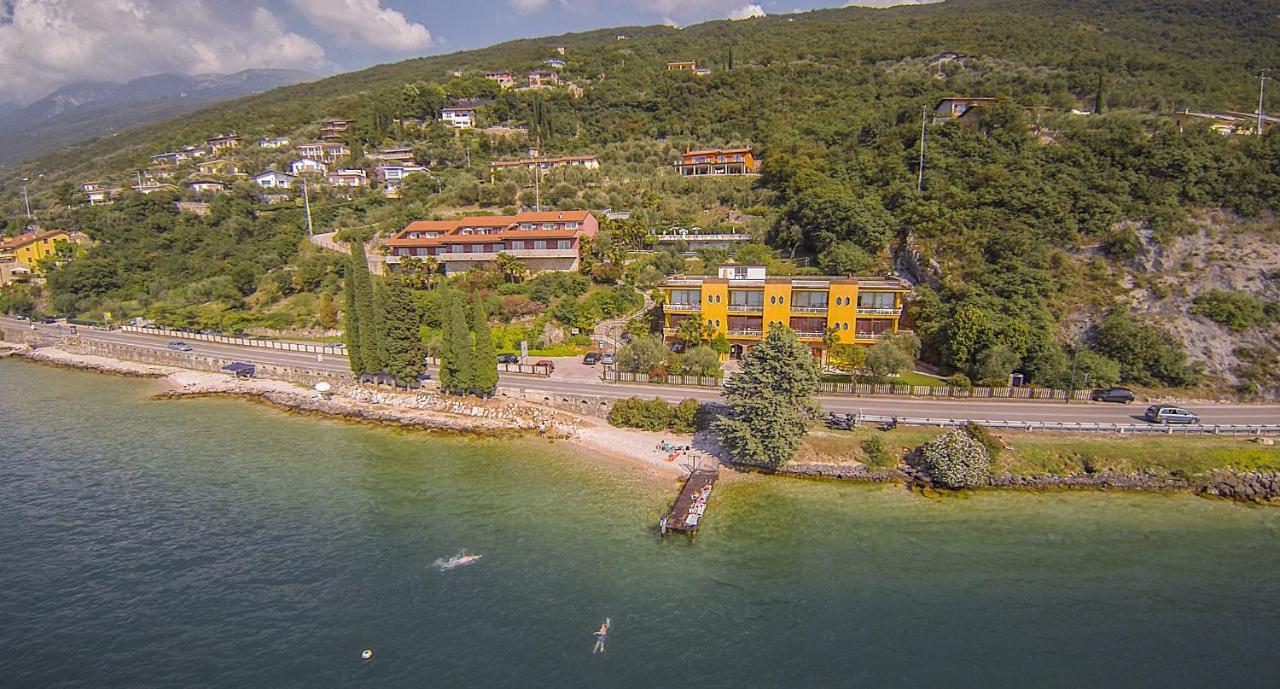 Residence Castelli Brenzone sul Garda Exterior photo