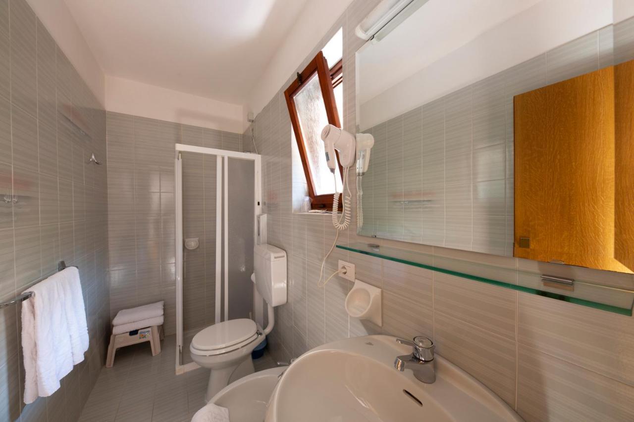 Residence Castelli Brenzone sul Garda Exterior photo