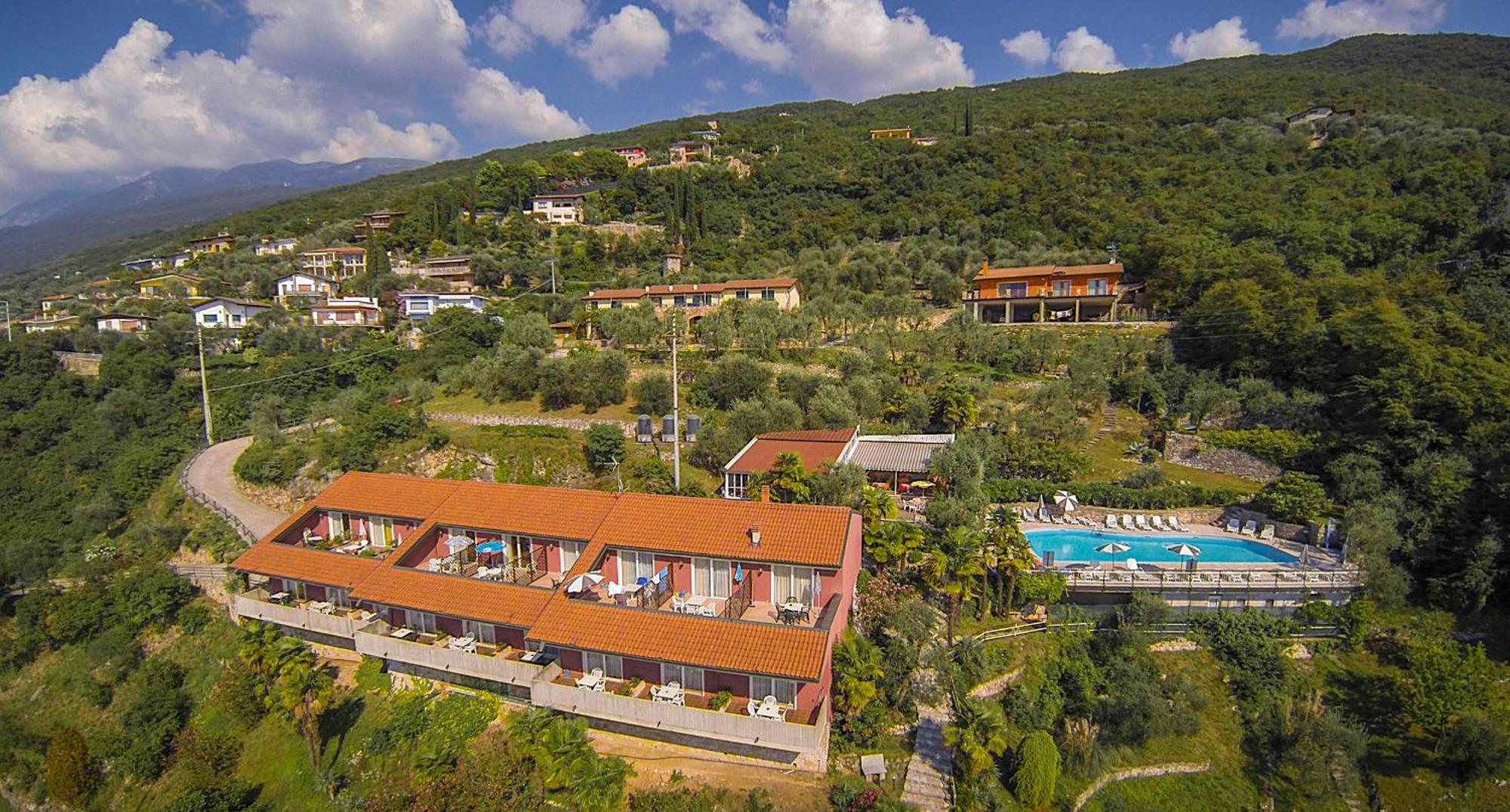 Residence Castelli Brenzone sul Garda Exterior photo