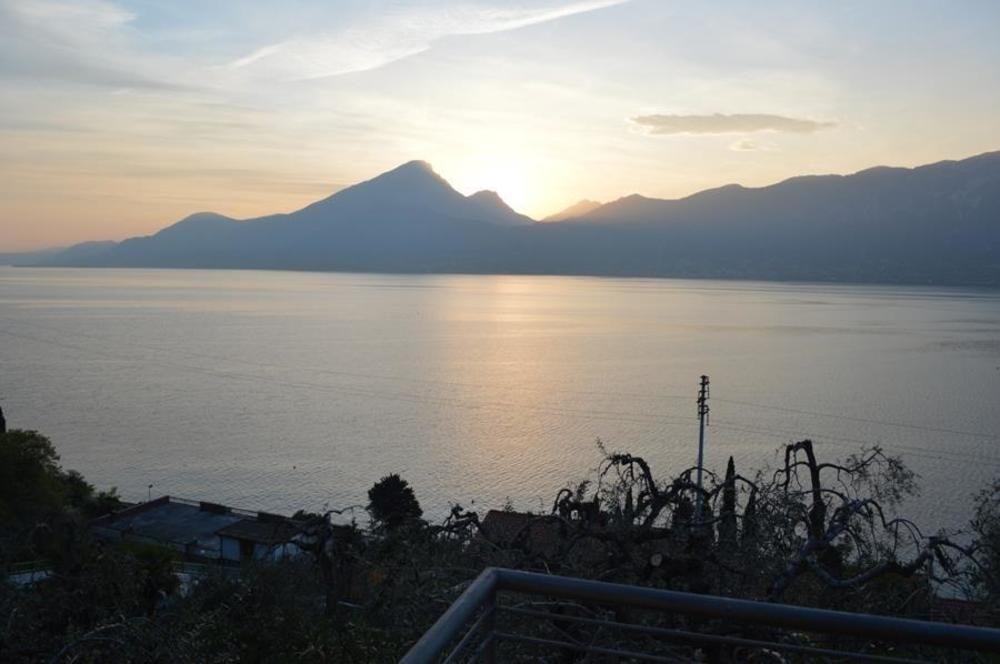 Residence Castelli Brenzone sul Garda Exterior photo