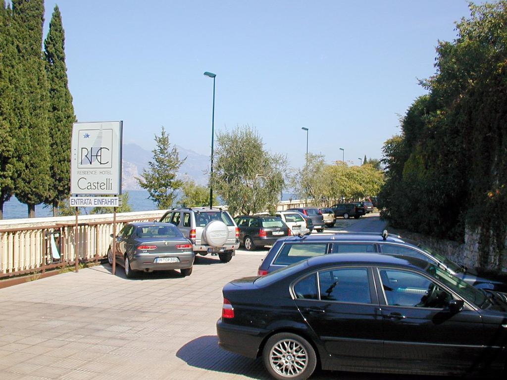 Residence Castelli Brenzone sul Garda Exterior photo