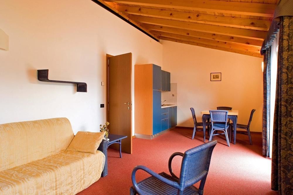 Residence Castelli Brenzone sul Garda Exterior photo